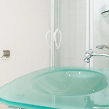 Monteverdi - 150 M2 - Frontiere Monaco - Parking