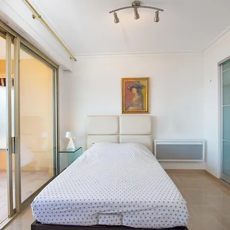 Monteverdi - 150 M2 - Frontiere Monaco - Parking